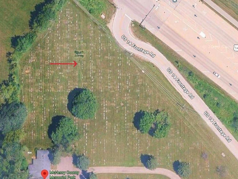 Double / companion plot at McHenry County Memorial Park photo 2