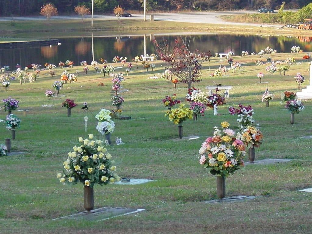 Double / companion plot at Sunrise Memorial Gardens