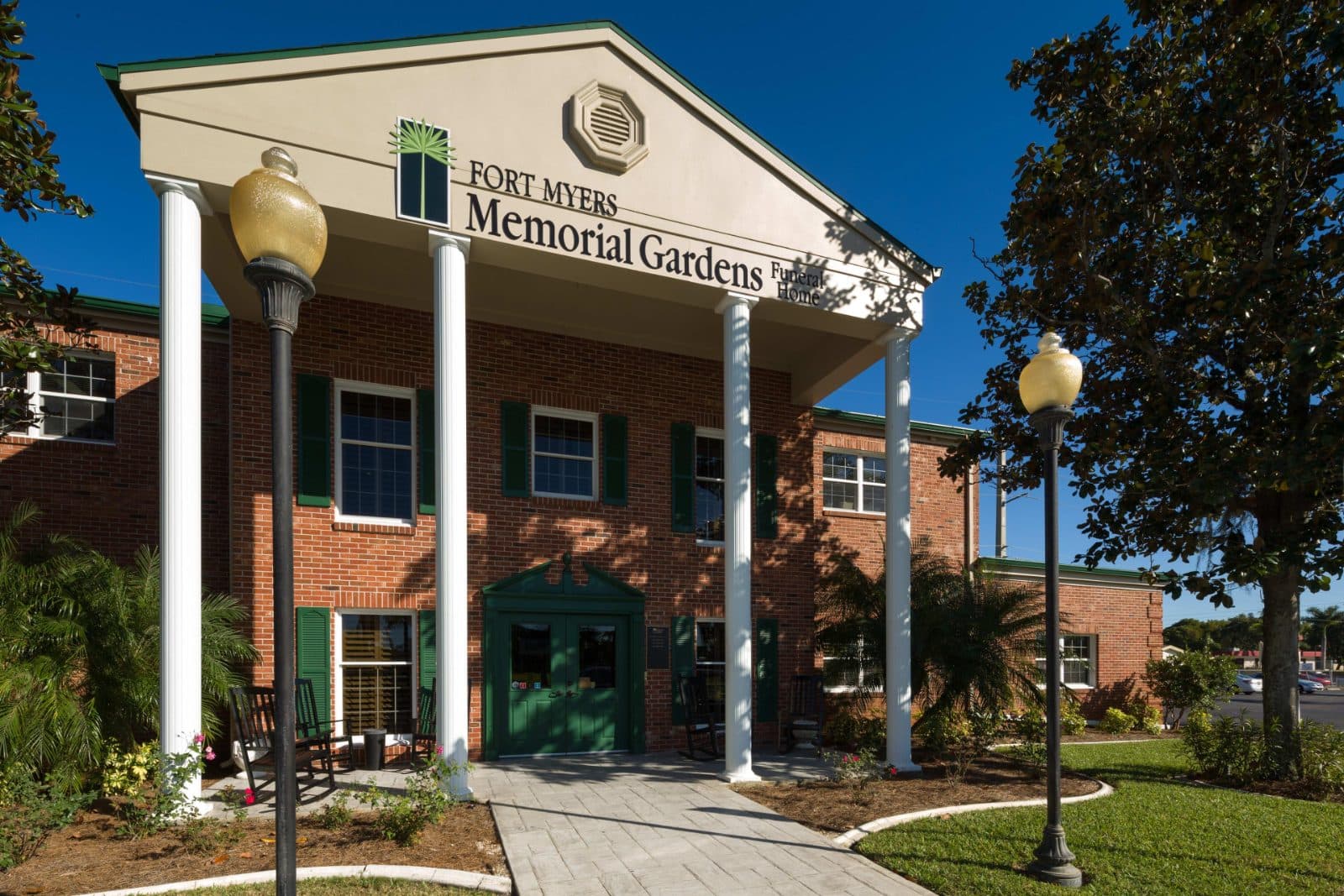Double / companion plot at Fort Myers Memorial Gardens Funeral Home & Cemetery photo 2
